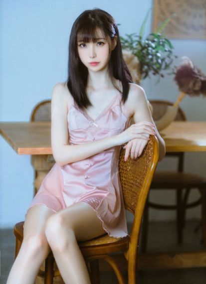 《年轻的女教师3》在线观看_韩国在线观看