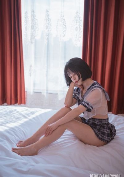 我穿jk被同桌c出水了h漫画_免费完整版高清