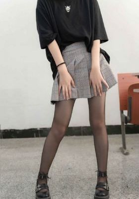 丝袜无码老牛_国语迅雷下载