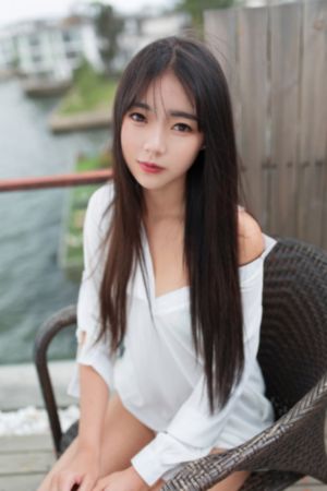 国语自产拍无码精品视频软件_720免费观看