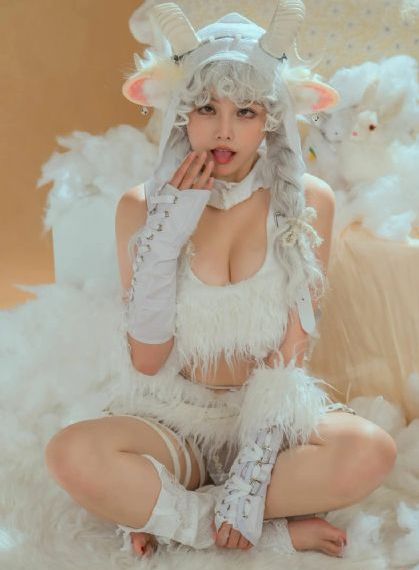 肉肉全彩色无遮挡大全bl_DVD免费观看最新