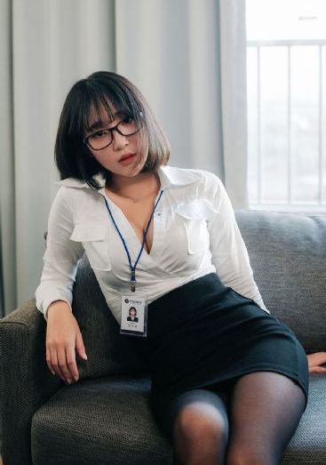 亚洲婷婷五月综合狠狠αpp_BD在线观看