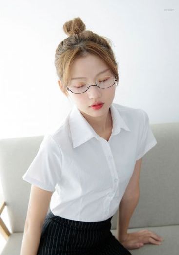 陈冠希余文乐裤子_电影在线观看免费
