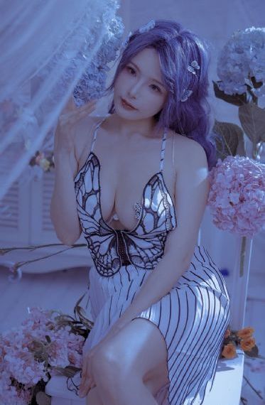 亚洲欧美白丝_4K免费观看超清