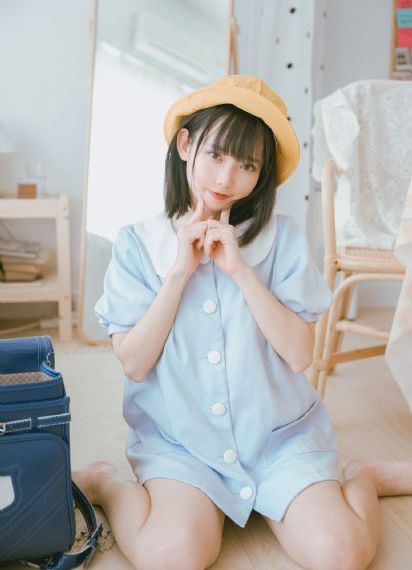 国产日韩制服一区二区三区_DVD在线观看完整版