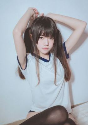 和退休老妇的乱肉小说_4K在线观看视频