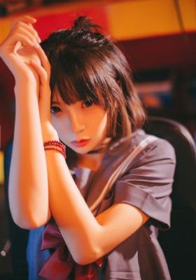 美女又黄又爽又乳的视频网站_DVD韩国电影在线观看